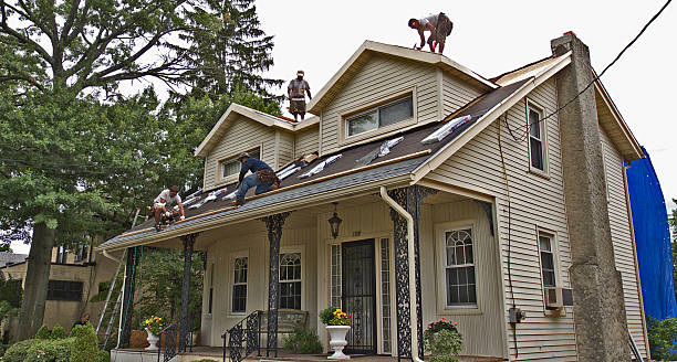 Best Roof Leak Repair  in Franklin Center, NJ